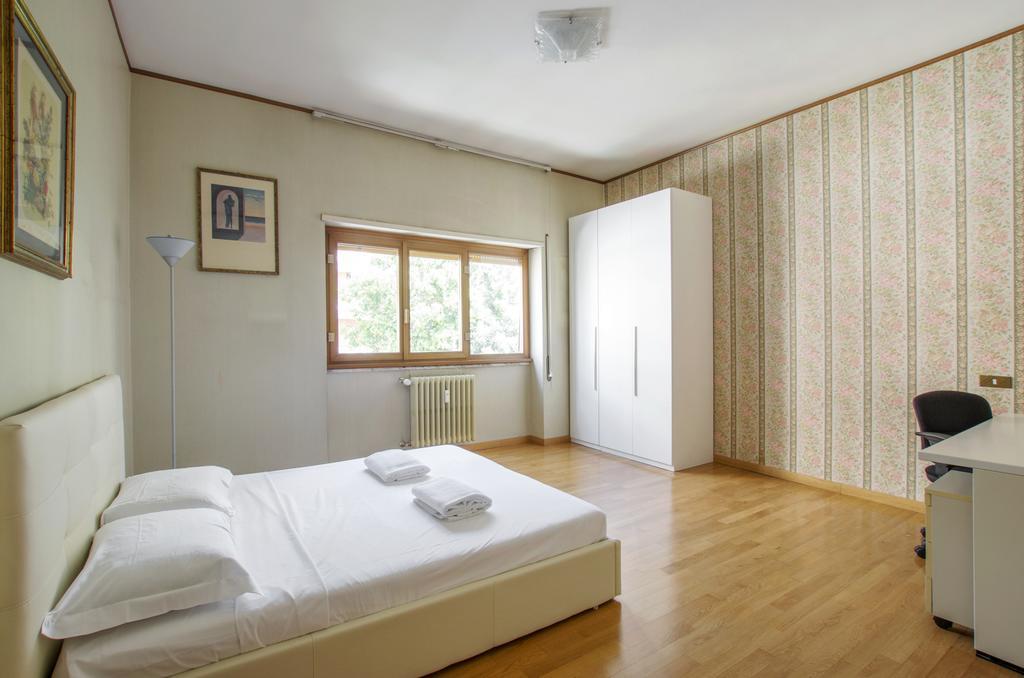 דירות רומא Luxury Macrobio Flat מראה חיצוני תמונה